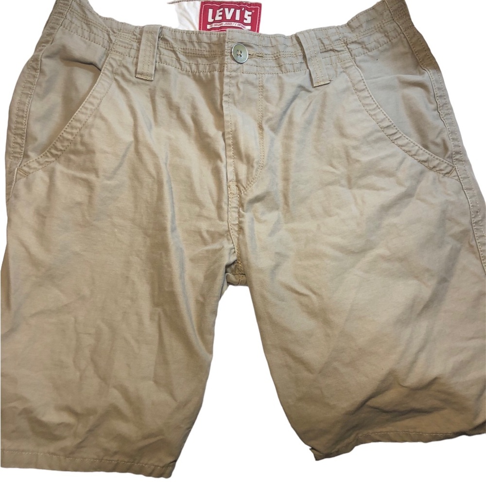 Vintage Levi’s Flat front Shorts Size 30